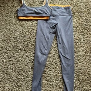 Set Active No Service Workout Set (Bra: S) (Leggings: XS)